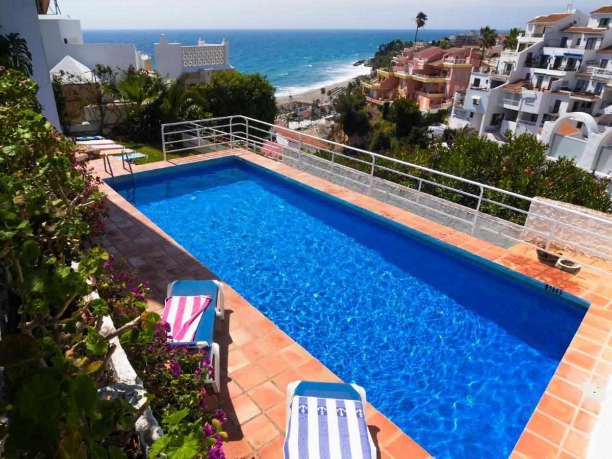 Villa Azahara Nerja Exteriör bild