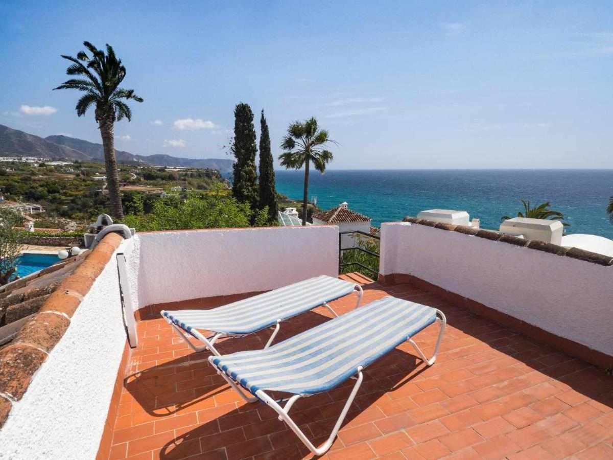 Villa Azahara Nerja Exteriör bild